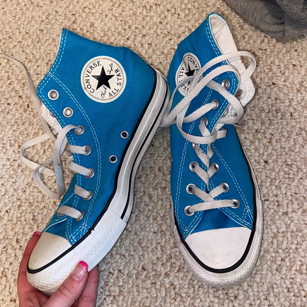 Real Converse Womens size 7